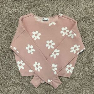 Size small, super cute and never worn.